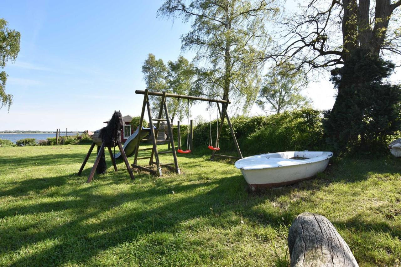 "Villa Seeheim" Ferienobjekt Direkt Am Wasser Ovs 692 Gustow  Extérieur photo